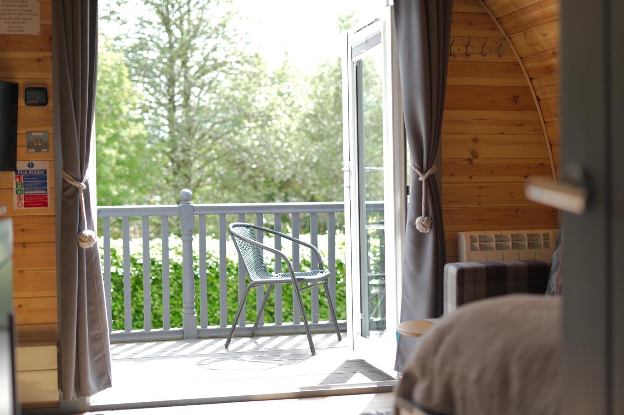 Appartement Bonny Wee Snug - Pod In Spean Bridge Extérieur photo